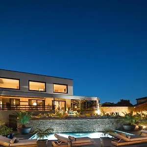 Villa Merapi, Sveti Lovreč Pazenatički