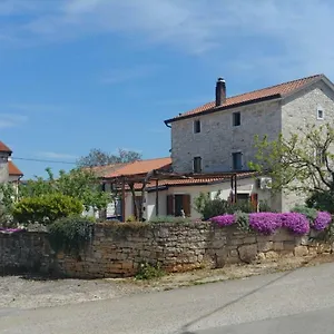 Apartment Abba, Sveti Lovreč Pazenatički